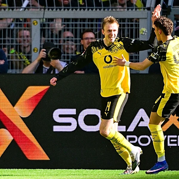 Comment Thread: Borussia vs Borussia at the Borussia-Park