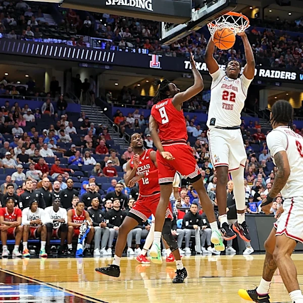 Men’s Basketball: Texas Tech F Luke Bamgboye commits to TCU