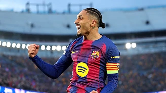 Raphinha’s wife responds to report Barcelona star is considering his future