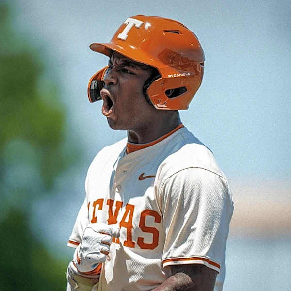No. 4 Texas rallies from early deficit for 11-6 win over No. 10 Mississippi State