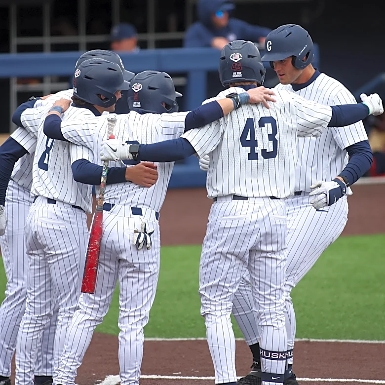 Jim Penders earns 800th career win with 4-3 victory over ETSU