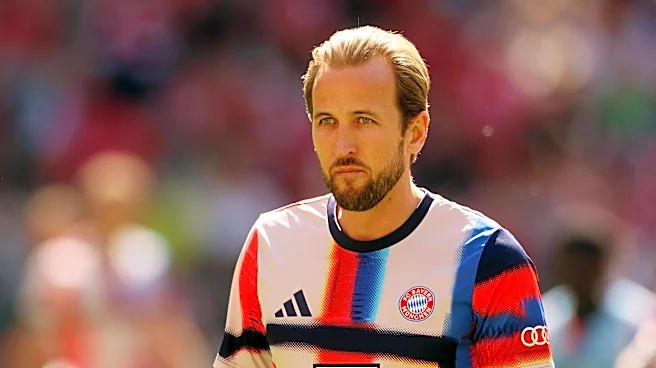 Bayern Munich News: Manchester United still dreaming of Harry Kane; FC Bayern back in on Dušan Vlahović?; and MORE!