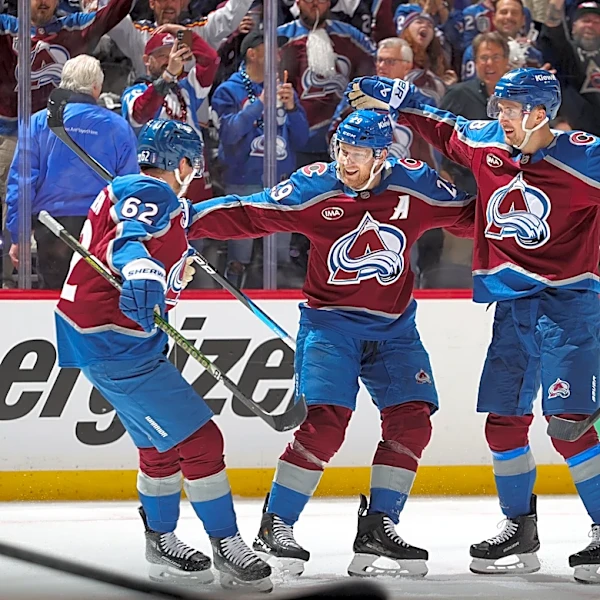 Game 1 Recap: Explosion of goals ends in Avalanche favor 9-6