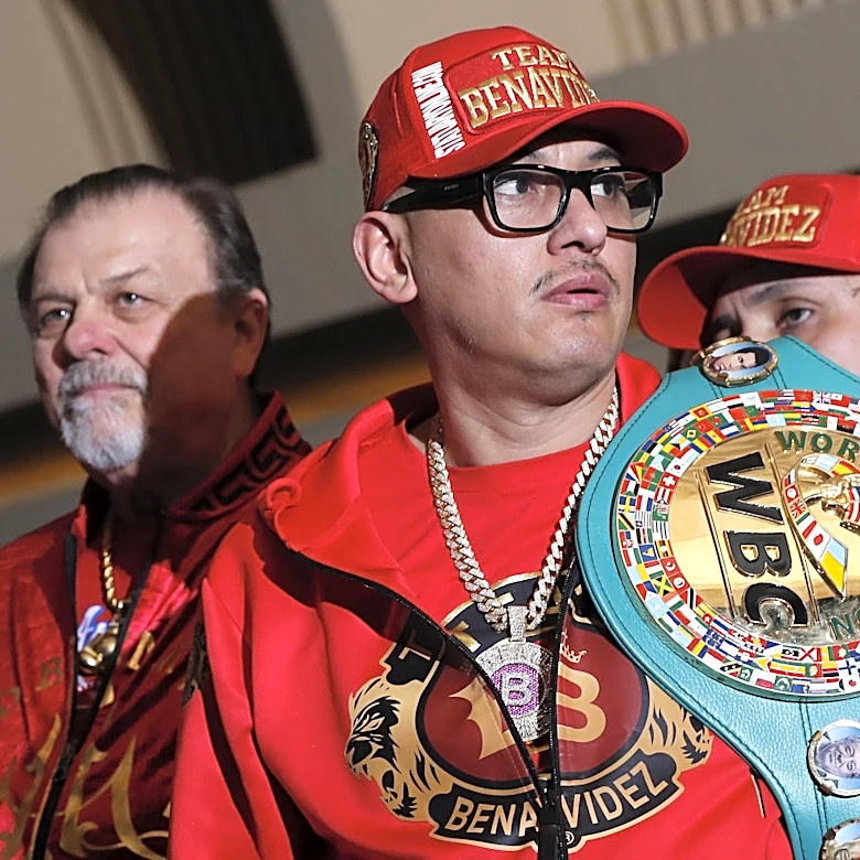 ‘The biggest challenge would be Usyk’: There’s one man that could push David Benavidez, says father