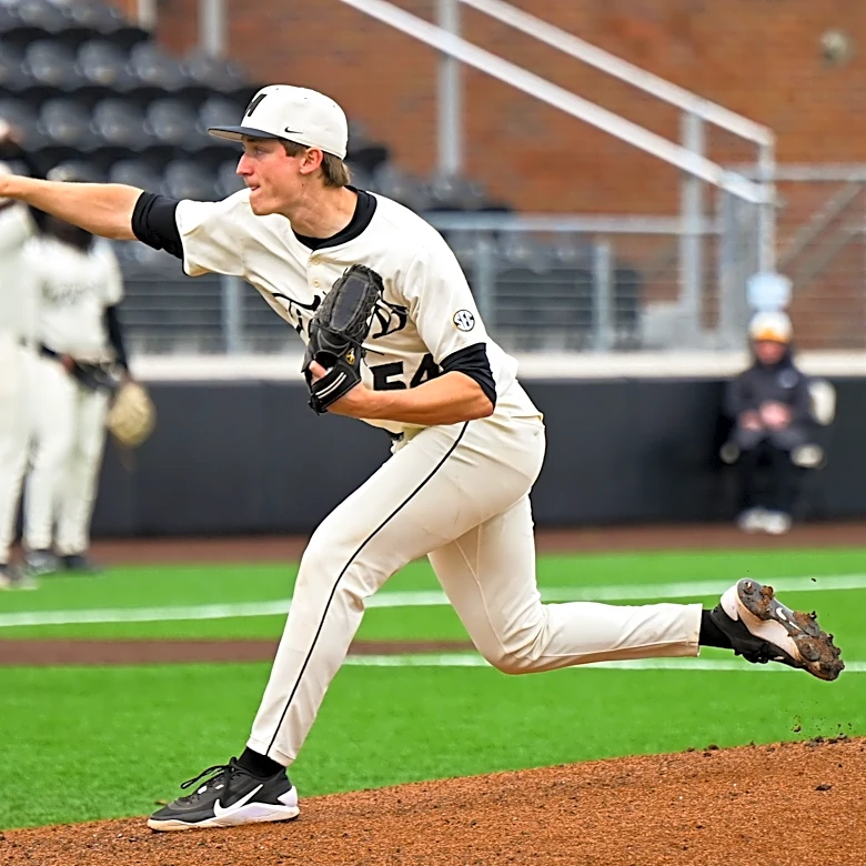 Struggles in Georgia: Mizzou baseball suffers series sweep to top-ranked Bulldogs.