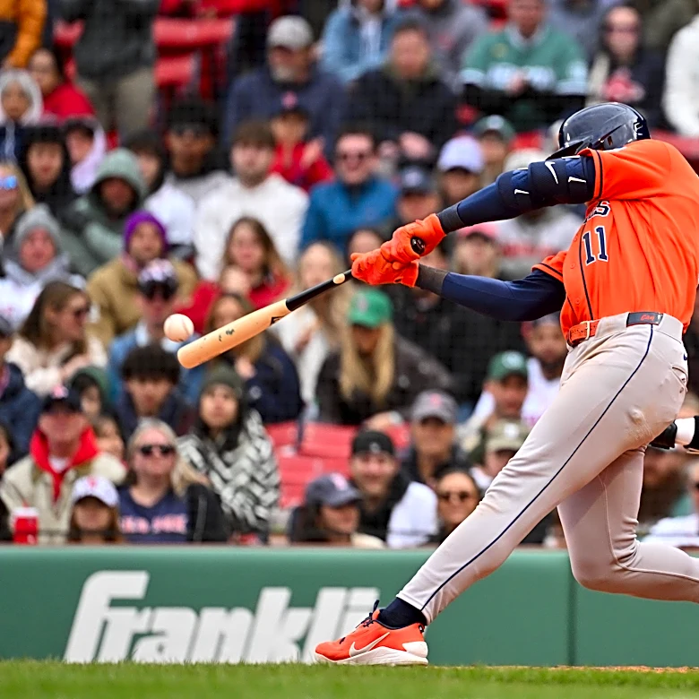 Yankees Rivalry Roundup: Pitchers suffer injury in Minnesota and Boston