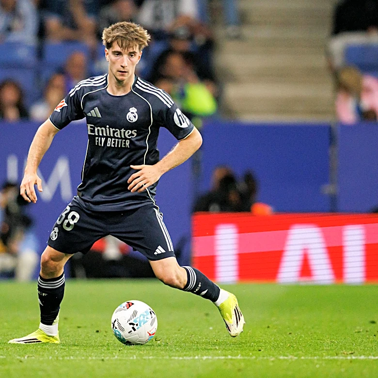 Athletic Bilbao interested in Cesar Palacios -report