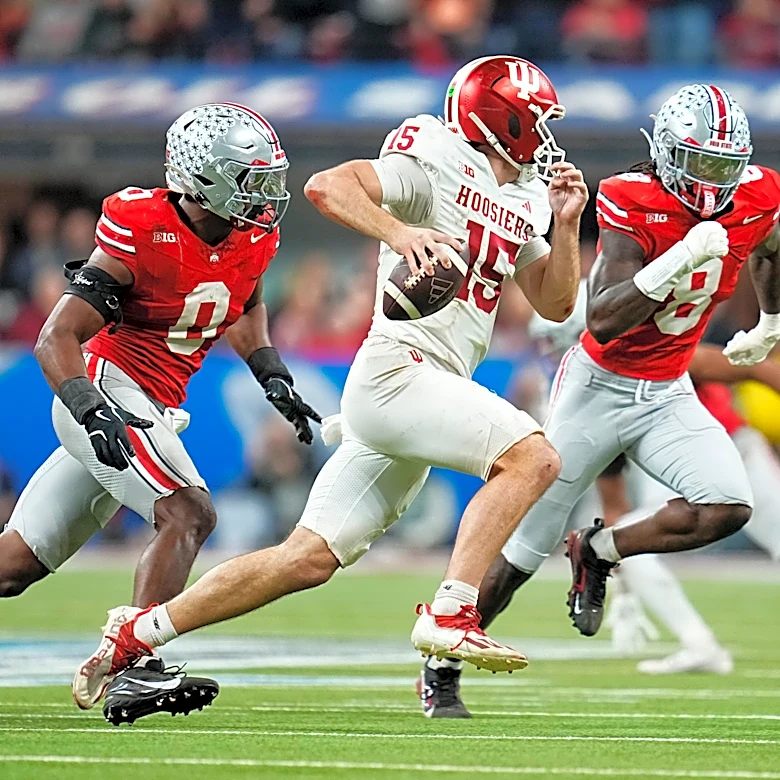 When Ohio State DC Matt Patricia knew he had a problem against Indiana QB Fernando Mendoza