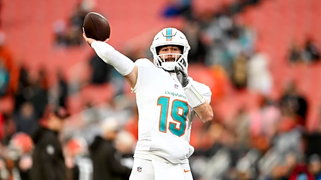 Ravens sign former Dolphins, Steelers QB Skylar Thompson