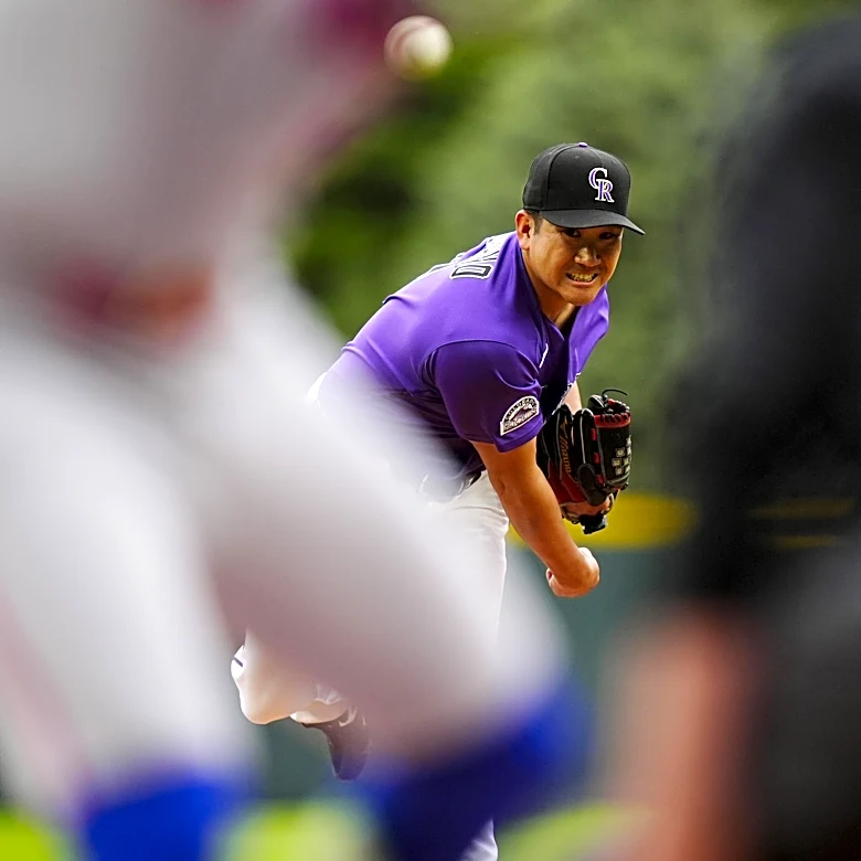 Mets 4, Rockies 2:Too little, too late for Colorado bats
