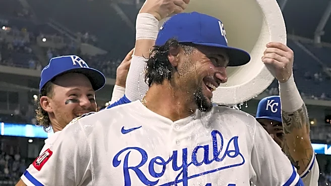 Royals bring the fun in 6-2 win over Guardians