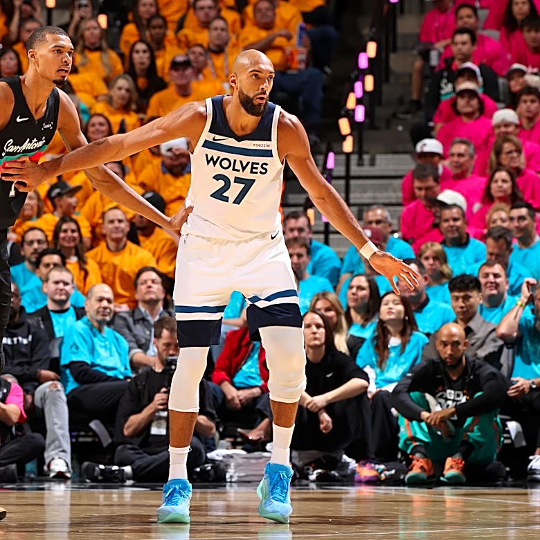 San Antonio vs. Minnesota, Final Score: Spurs fall in defensive slug-fest to Timberwolves, 102-104