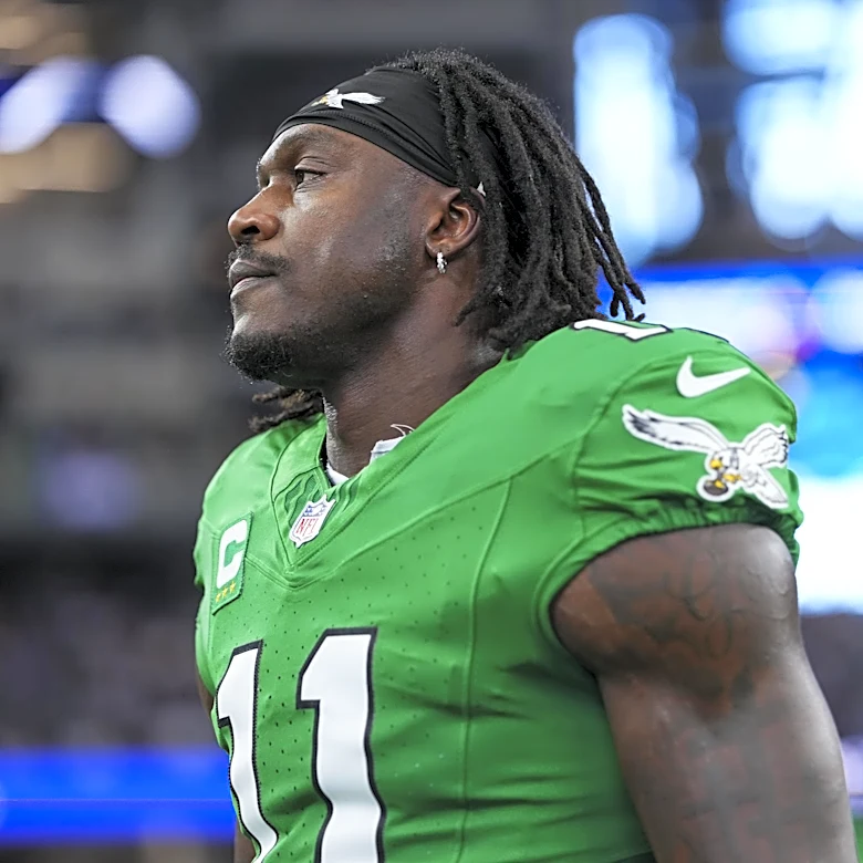 A.J. Brown trade rumors: Latest on likely move from Eagles to Patriots