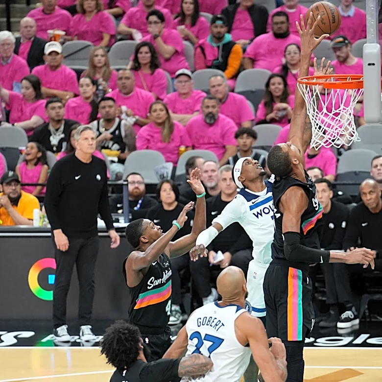 Highlights: Victor Wembanyama hosts block party in loss to Timberwolves