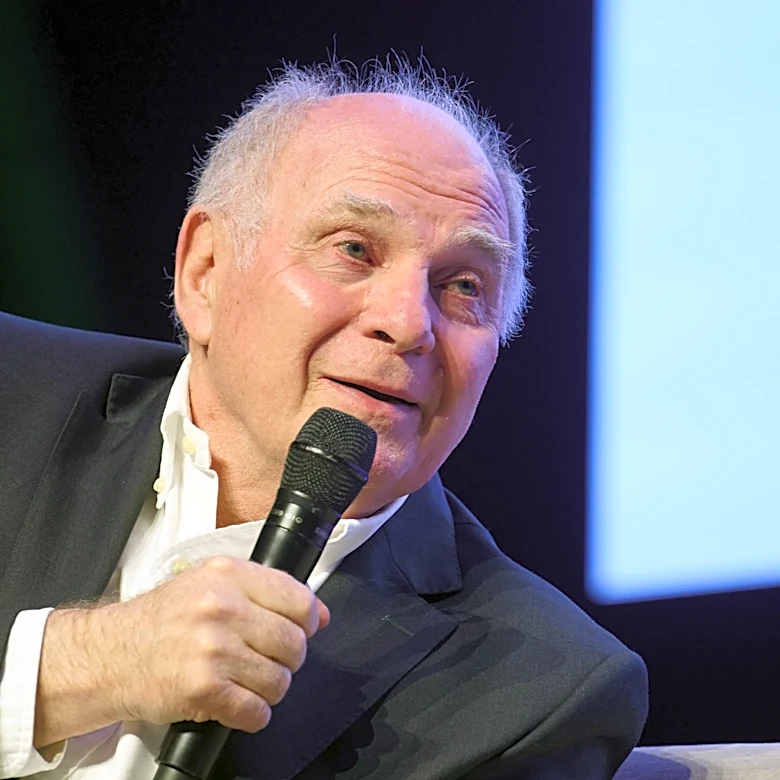 Midweek Warm-up: Bayern Munich’s Uli Hoeneß expecting continued response vs. PSG; Champions League predictions; and MORE!