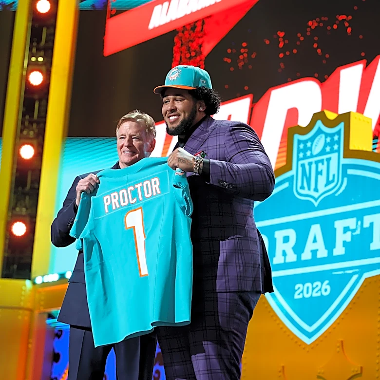 Jeff Hafley confirms Dolphins would have taken Kadyn Proctor even if team hadn’t traded down