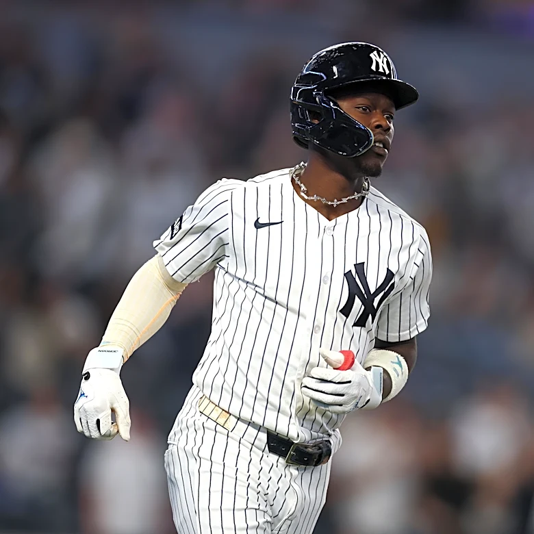 Yankees torch Jacob deGrom in series-opening win over Rangers