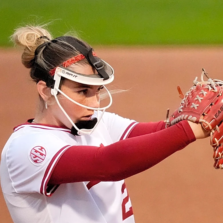 Jumbo Package: Jocelyn Briski, Patrick Murphy win SEC awards