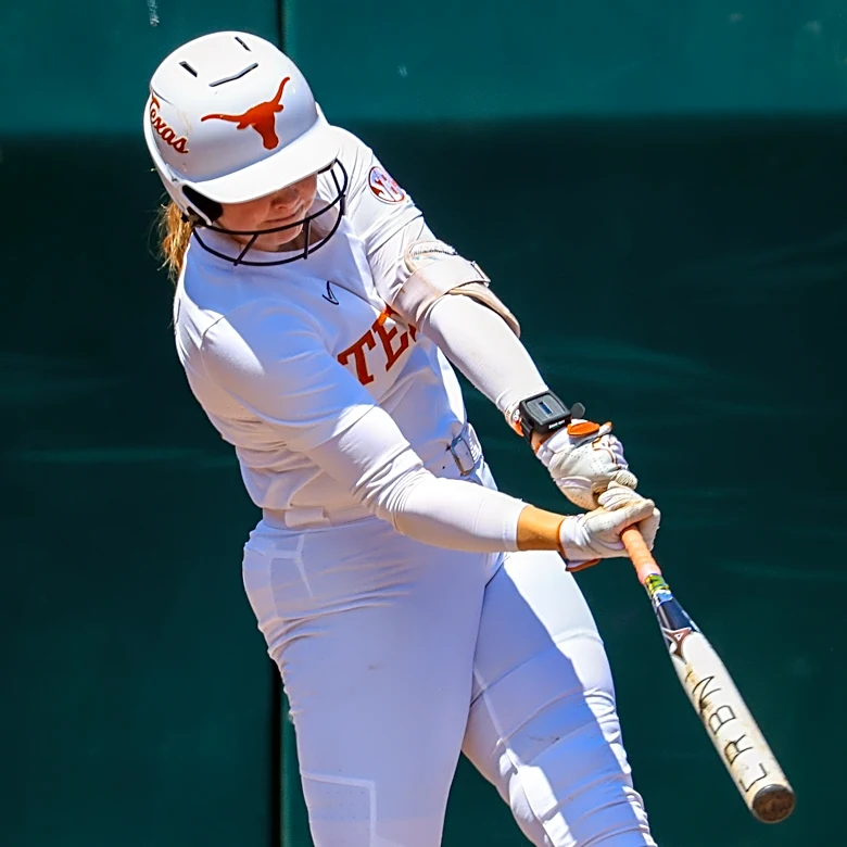 Longhorns Daily News: Texas softball falls in final regular season NFCA poll