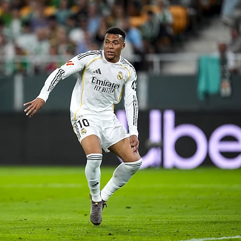 Real Madrid Continue Clásico Preparations as Mbappé Race Against Time Continues