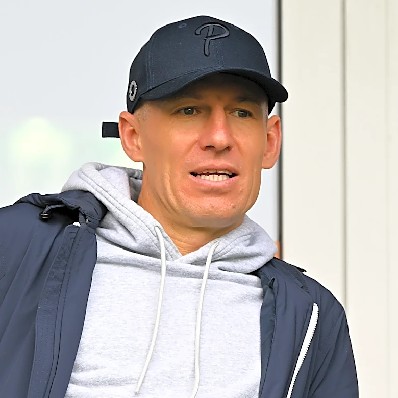 Arjen Robben confident Bayern Munich will advance past PSG in Champions League