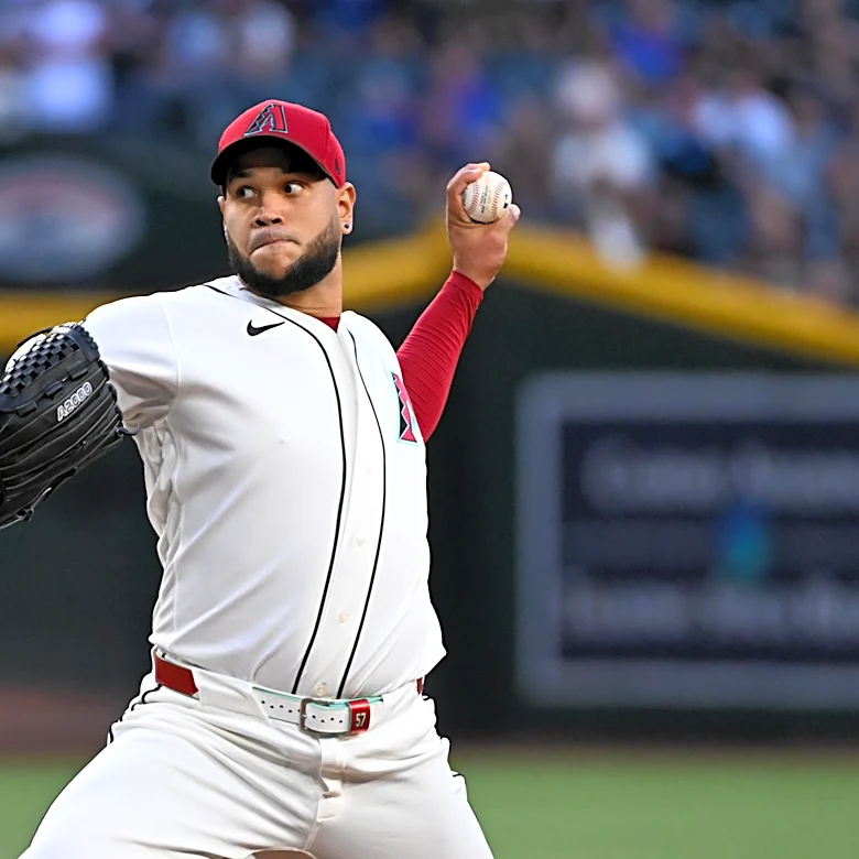 Snake Bytes 5/6:E-Rod Stands Tall