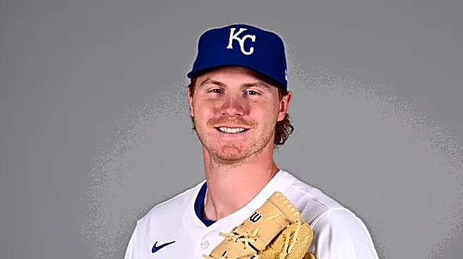 Royals call up Eric Cerantola