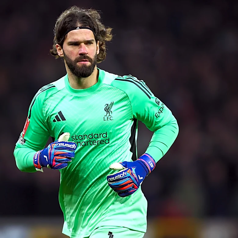 Report: Alisson agrees to personal terms with Juventus