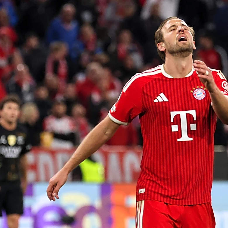 Journalist laments Bayern Munich not reaching potential against PSG