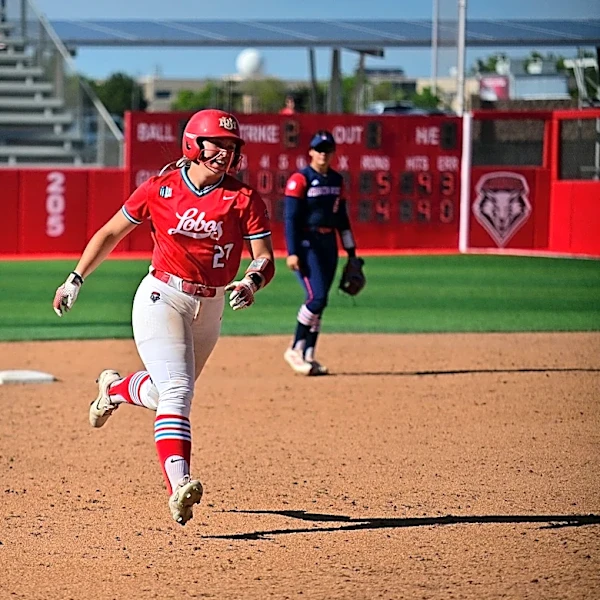 New Mexico Softball Defeats Fresno State, 7-2