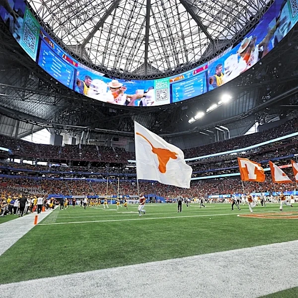 Texas expected to hire longtime NFL scout