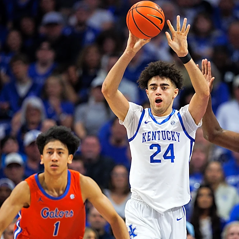 Malachi Moreno works out with New York Knicks