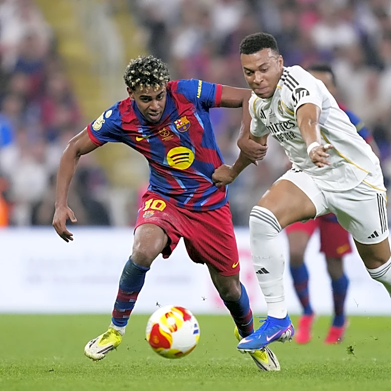 ‘Being a team’ – Jordi Alba takes aim at Kylian Mbappe and explains why Barcelona are ‘superior’ to Real Madrid