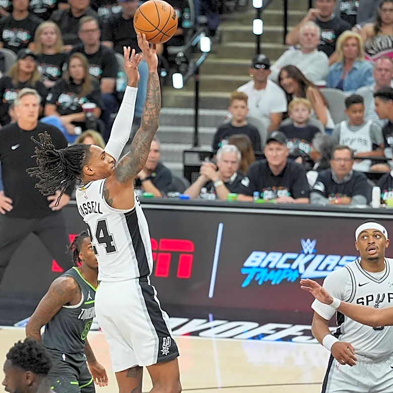 Box Grades: Spurs dominate in nearly every aspect of the game to even series with Wolves