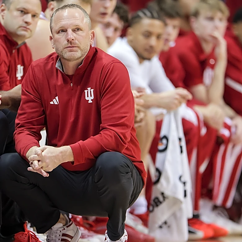 WATCH: Indiana men’s basketball head coach Darian DeVries gives spring updates