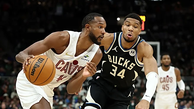 Cavs reportedly spoke to Bucks on Mobley for Giannis trade