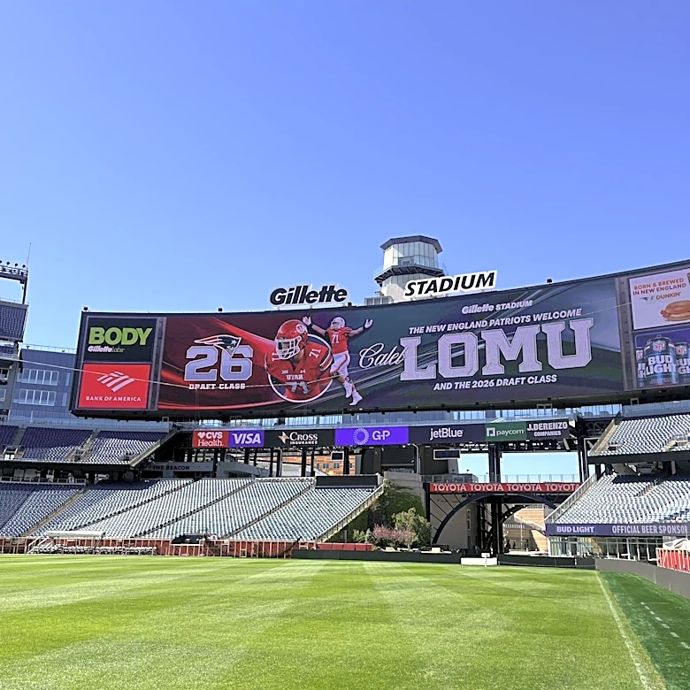 Full ceremony: Patriots introduce first-round draft pick Caleb Lomu