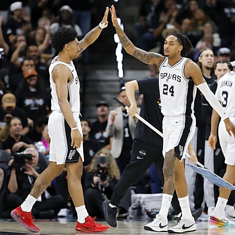 Spurs vs. Timberwolves player grades: San Antonio blows out Minnesota to tie the series