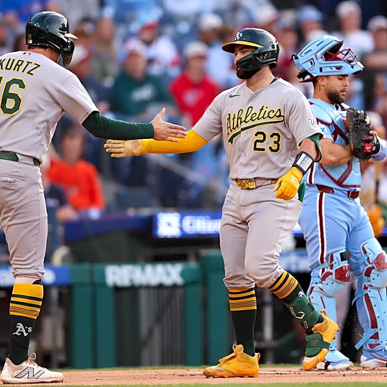 A’s demolish Phillies behind big bats and Ginn’s arm, 12-1!