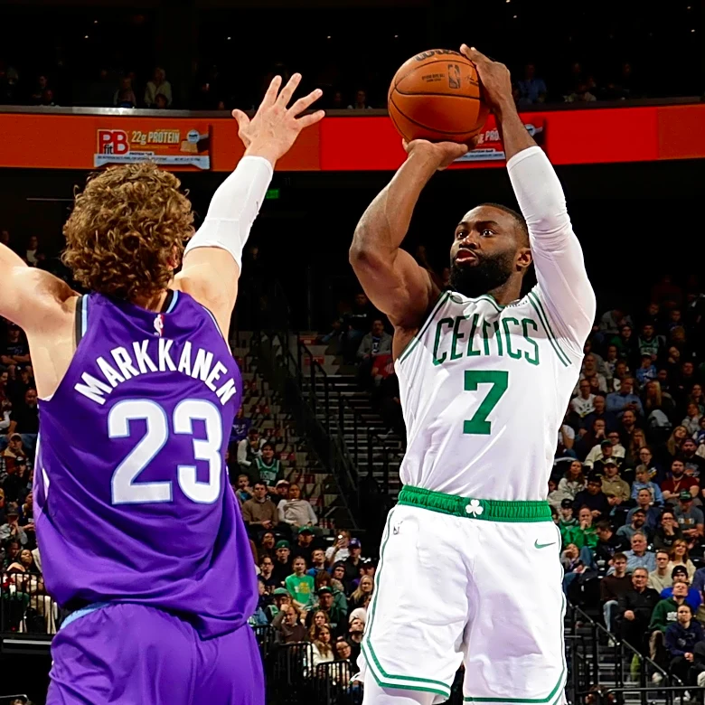 Jaylen Brown might be available, here’s a Jazz trade idea to get him