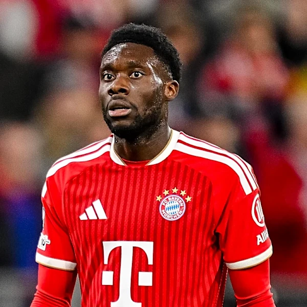 Breaking: Bayern Munich star Alphonso Davies hurt again