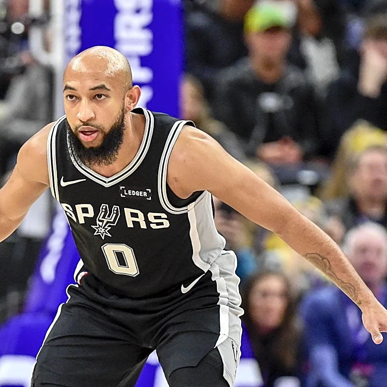 Open Thread:  Anissa McLaughlin says Jordan and family have embraced San Antonio