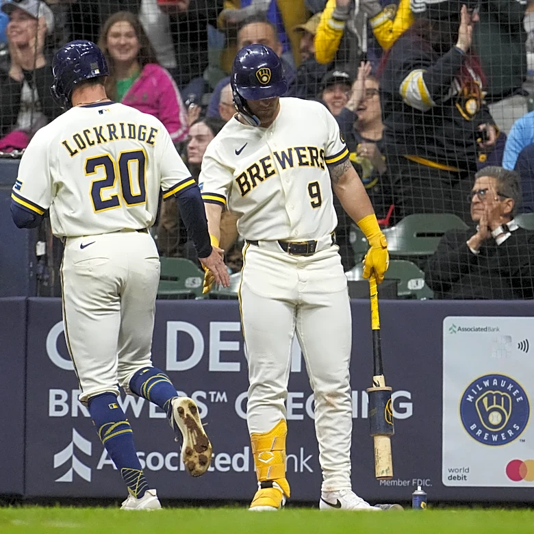 New York Yankees vs. Milwaukee Brewers: Series Preview