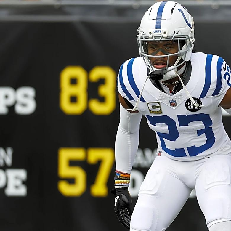 Should the Saints target CB Kenny Moore II