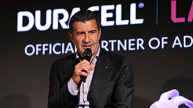 Luis Figo Addresses Real Madrid Dressing Room Tension Ahead of El Clásico