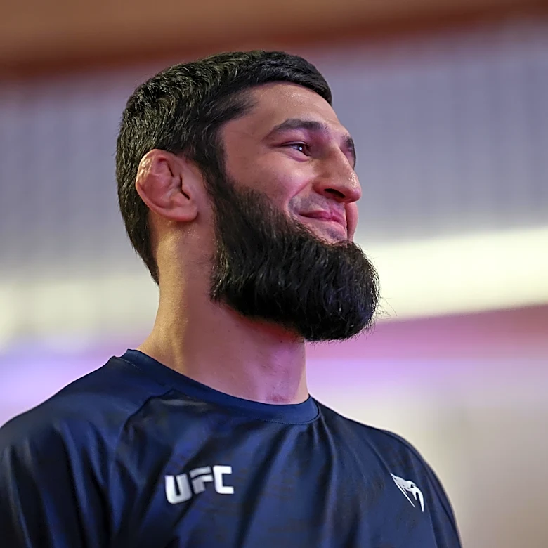 UFC 328 preview, ‘Khamzat vs. Strickland’ main card predictions