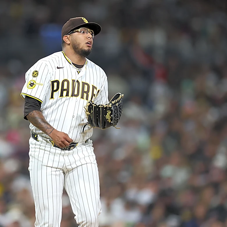 Padres waste Michael King gem, drop series opener to Cards