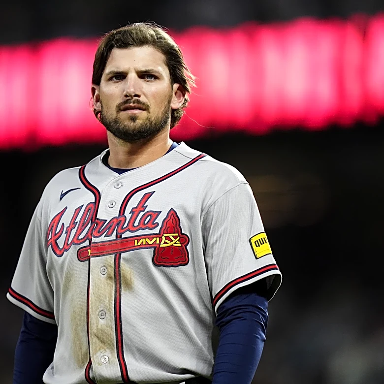 Braves squander opportunities, fall to Dodgers in series opener
