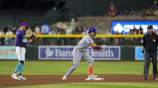 Mets win a pitchers’ duel in the desert with a two-run tenth