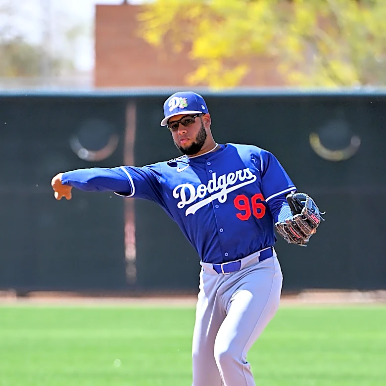 Dodgers notes: Emil Morales, Fernando Valenzuela, stadium transit